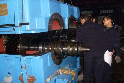 We have successfully overhauled and repaired two Coperion ZSK250 extruder gearboxes for a leading domestic polyformaldeh