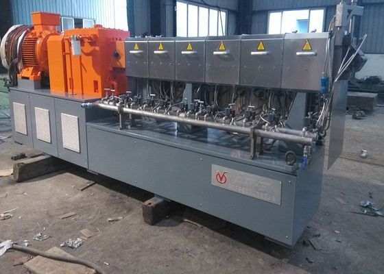 Bilateral Symmetry Gear Drive System Plastic Twin Screw Extruder for Feeding Powders and Short Fibers