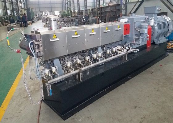 Good price Max 1800rpm/M Extrusion Machine , Twin Screw Compounding Extruder Custom Color online