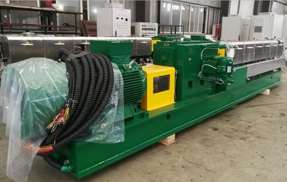 Good price Customized Plastic Granulator Machine , Full Intermeshing Double Screw Extruder Machine online